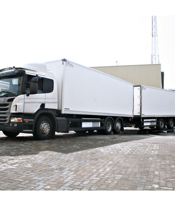 Вантажівка + причіп (Автопоїзд)